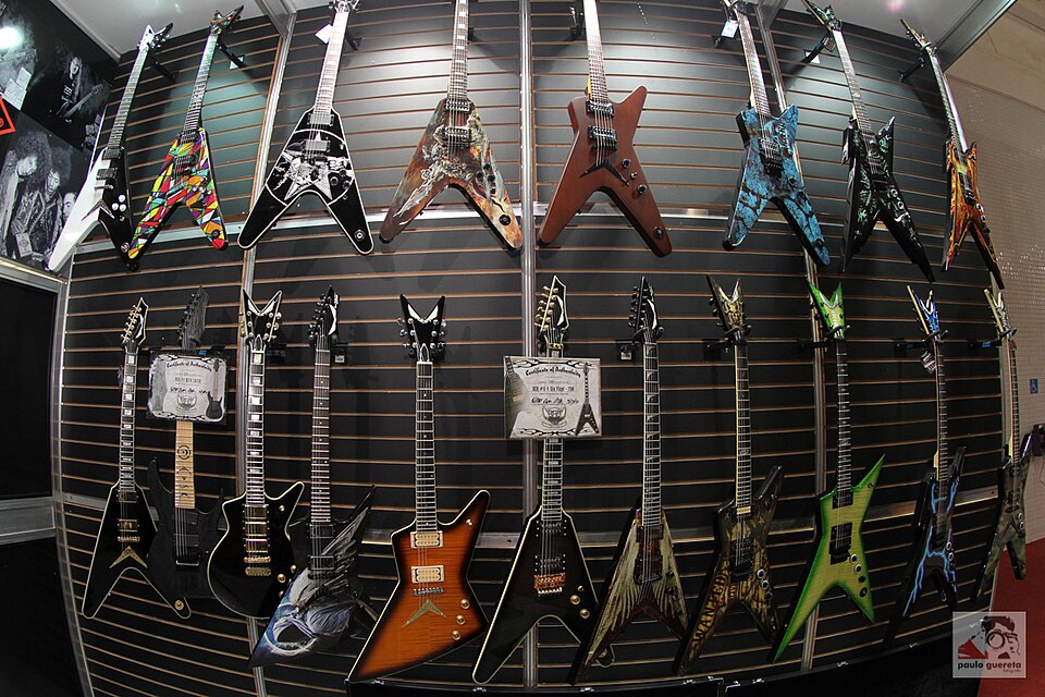 Dean Guitars - fisheye lens effect - Expomusic 2014.jpg
