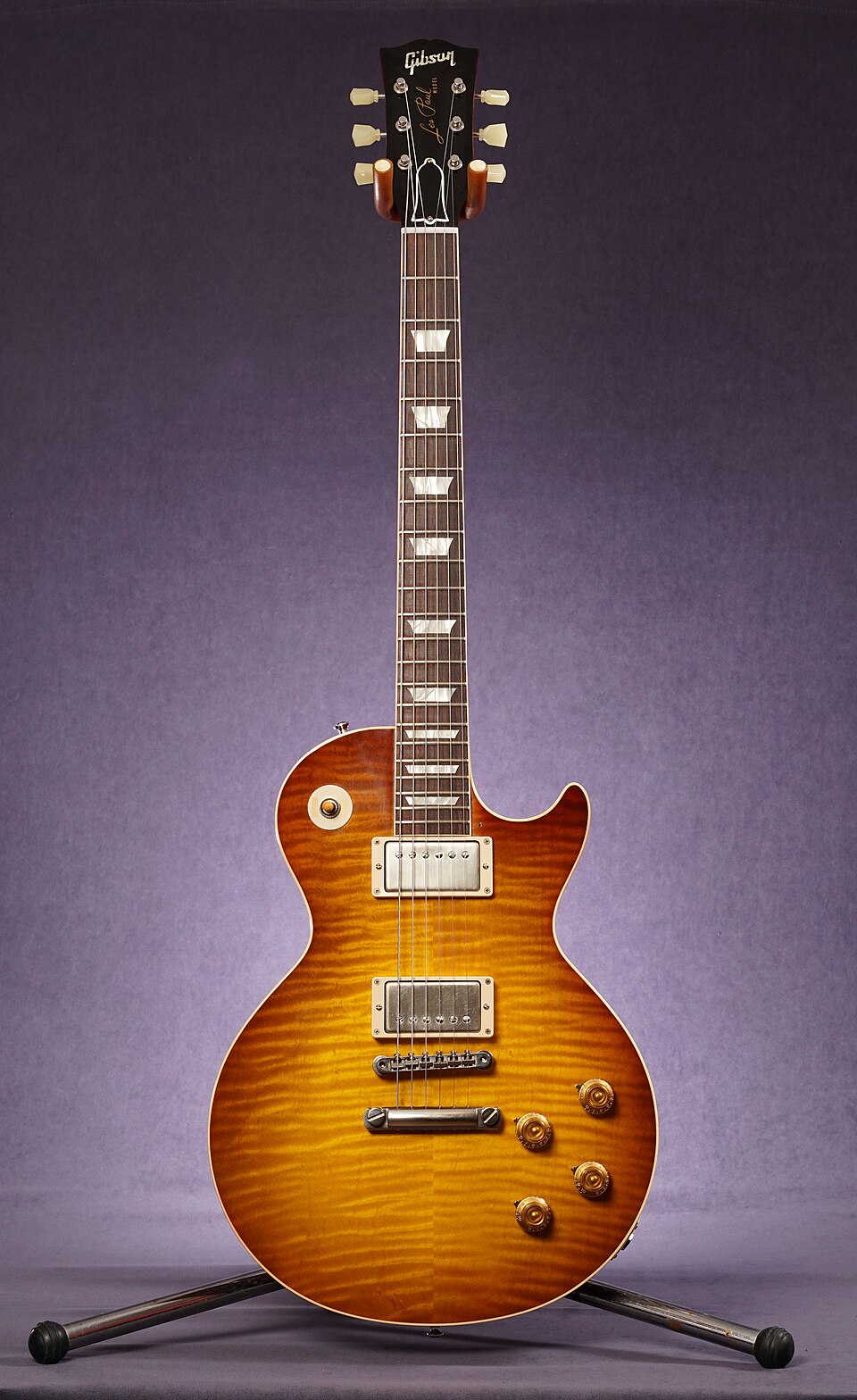 Full front R9 Les Paul.jpg