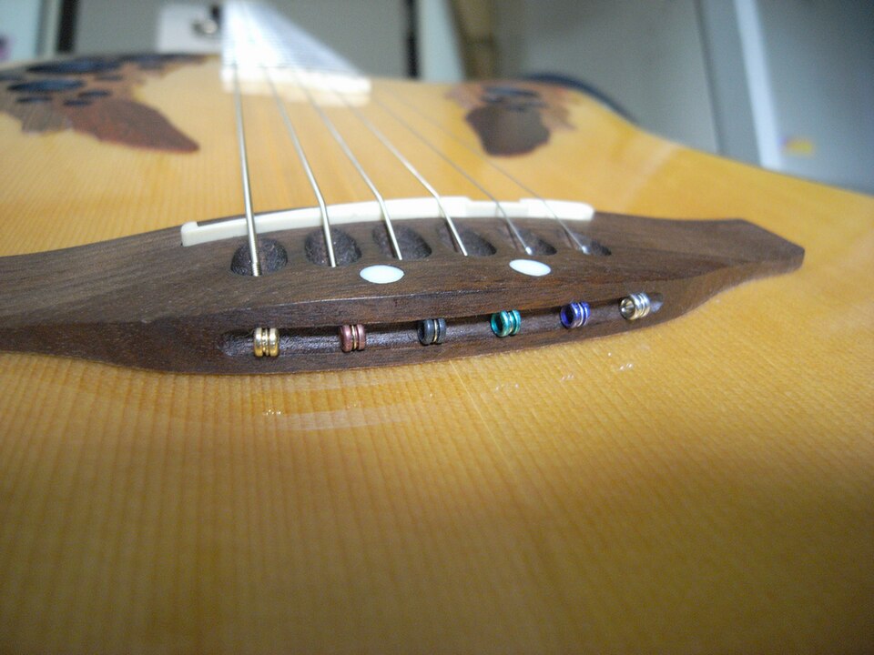Ovation CC44 bridge.jpg