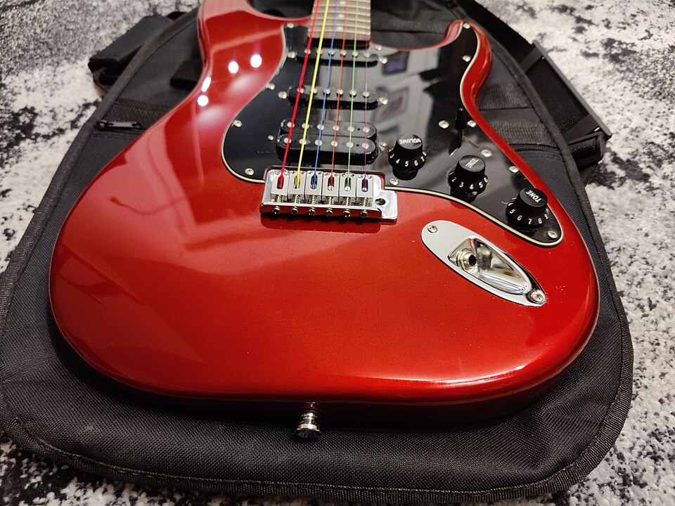 Body of Squier Fender Stratocaster 01.jpg
