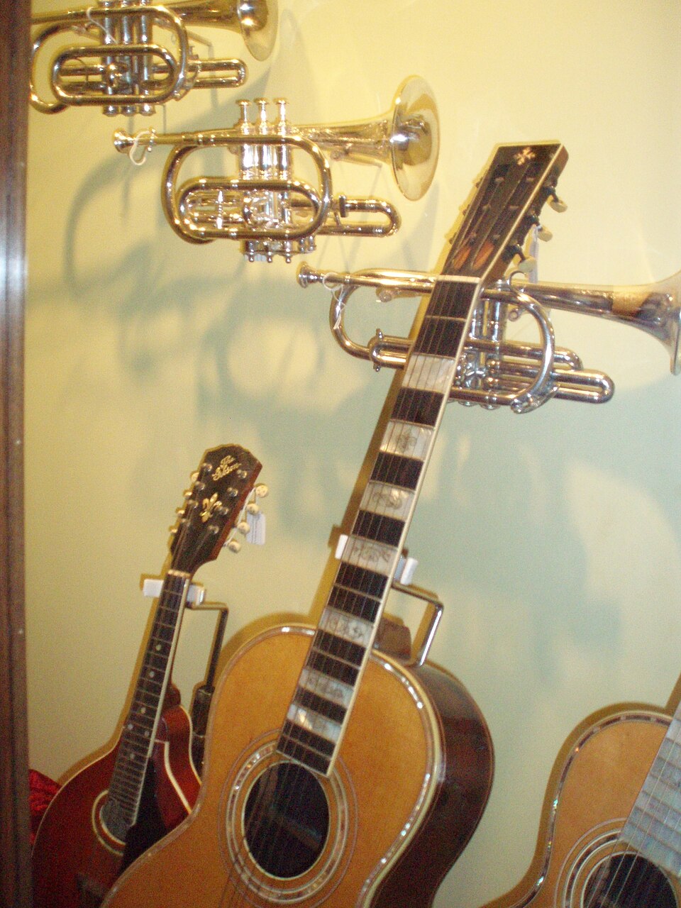 Cornets, Gibson A4 Mandolin (1915), Washburn Parlor Guitar (1894), Washburn "New Model" (1896), Museum of Making Music.jpg